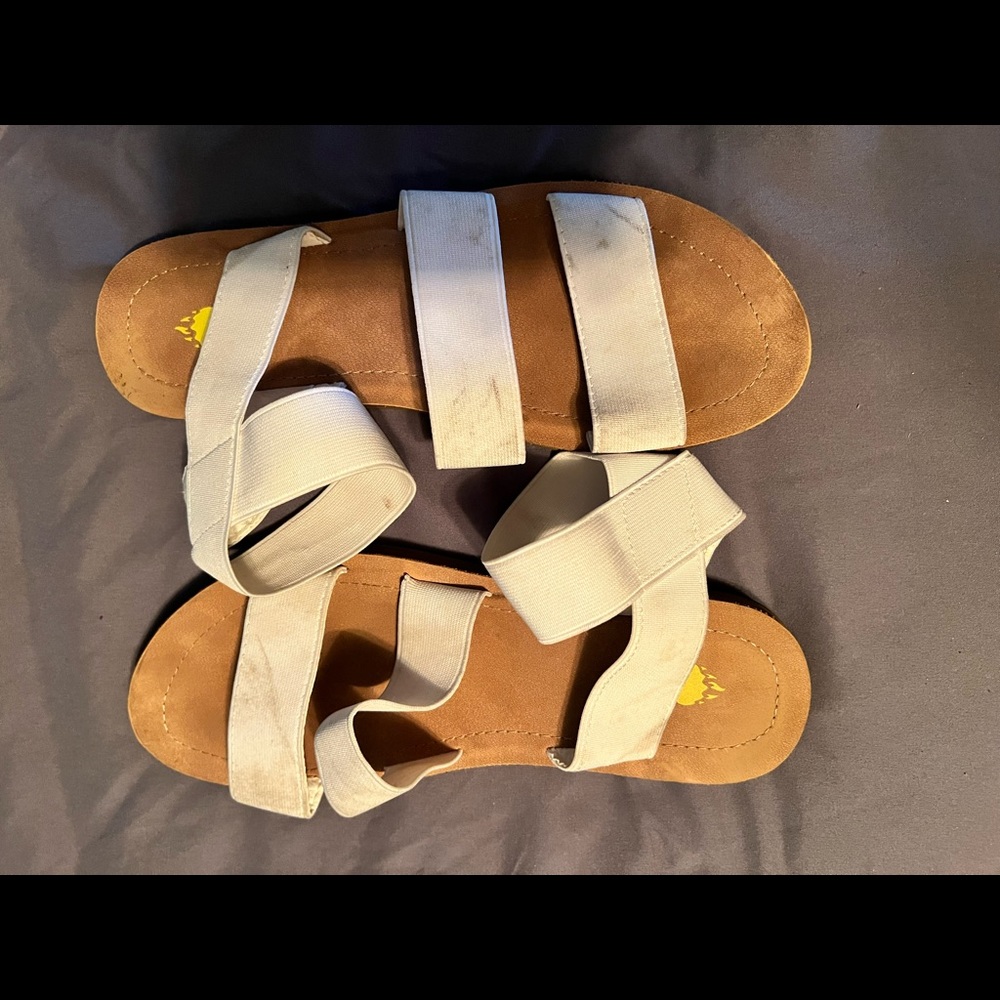Womens Aloha Island Strappy Sandals size 7